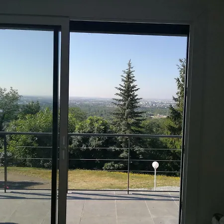 La Belle Vue Villa Neyron